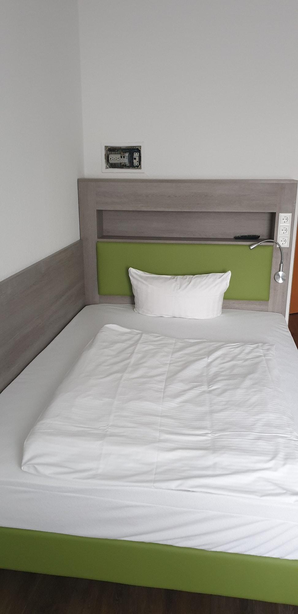 דיסלדורף Residenz Hotel Eurostar מראה חיצוני תמונה